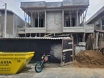 Sobrado � Venda